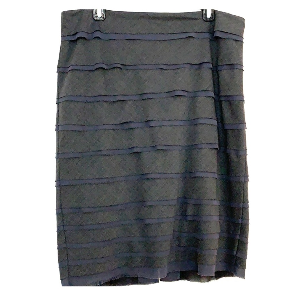 Gray pencil skirt